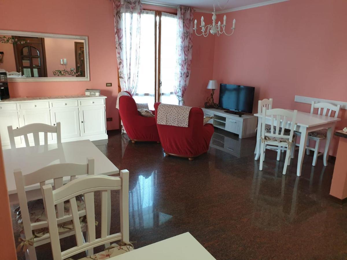 Villa Ferrari Oriella 솔리나노누보 외부 사진